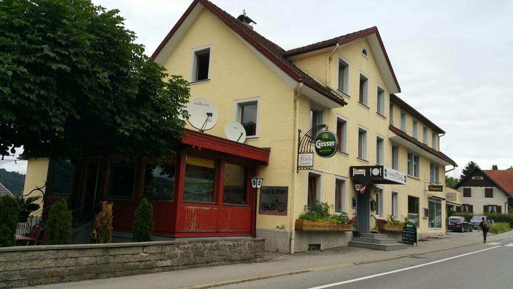 Gasthaus Tisis Feldkirch Esterno foto