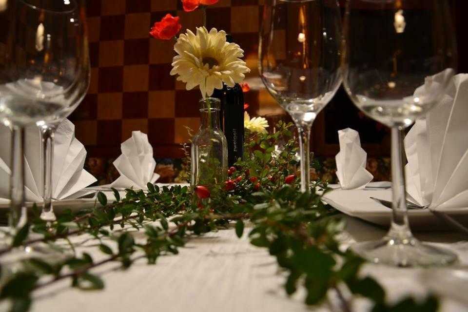 Gasthaus Tisis Feldkirch Esterno foto